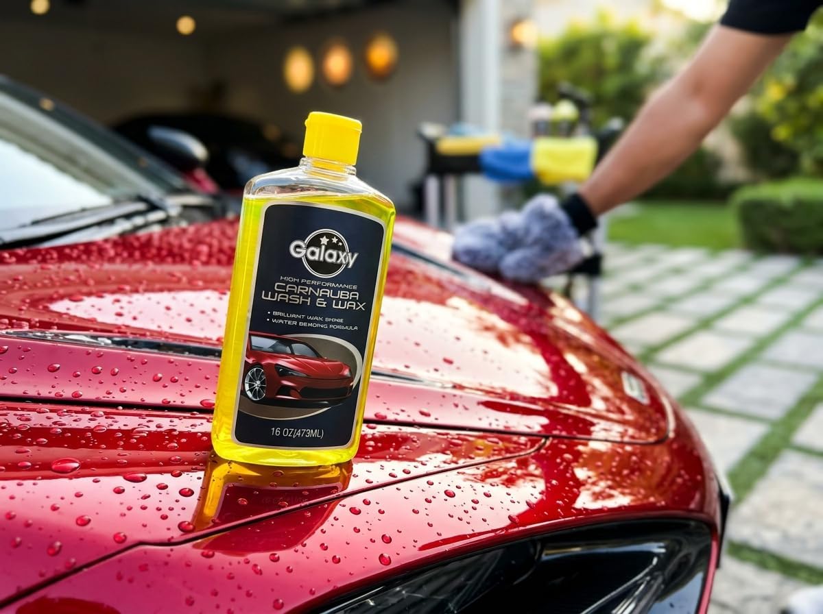 Galaxy High Performance Carnauba Car Wash and Wax Shampoo (473 ml)