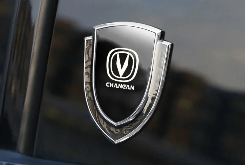 شعارات معدنية لـ Changan CS95
