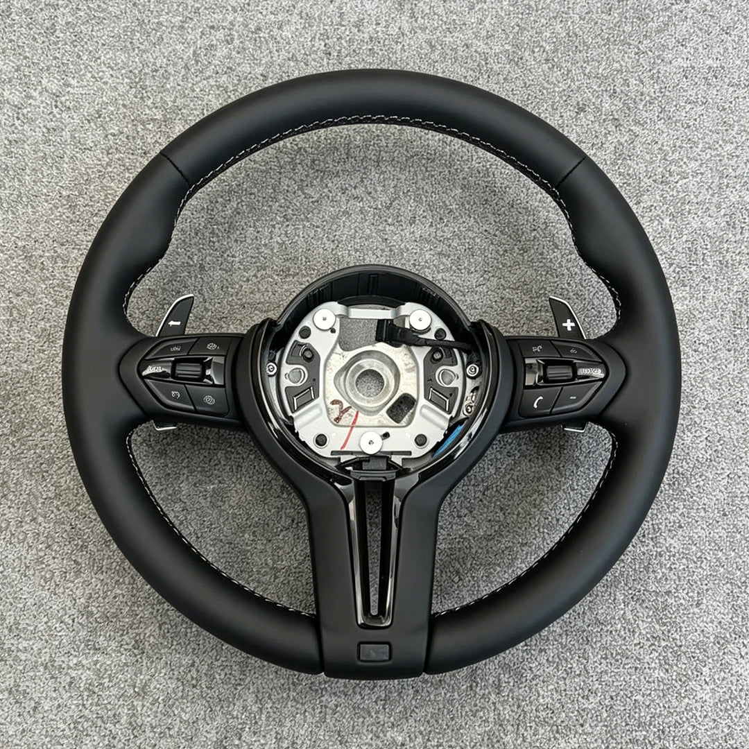 مقود رياضي M Sport لبي إم دبليو – مناسب لسلسلة F وE وX (M3 / M5 / F30 / F10 / X5 وغيرها)