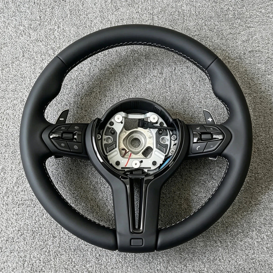 مقود رياضي M Sport لبي إم دبليو – مناسب لسلسلة F وE وX (M3 / M5 / F30 / F10 / X5 وغيرها)