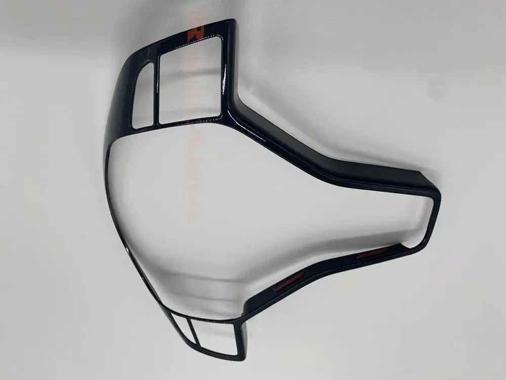 إطار ديكوري للمقود لمرسيدس بنز A / B / C / E / CLA / CLS / GLA / GLK (W176 / W246 / W204 / W207) – ABS