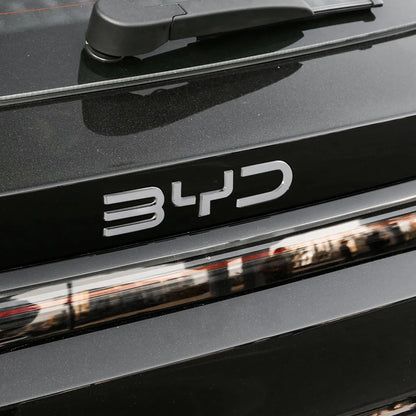 شعارات حروف أمامية وخلفية لـ BYD