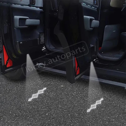 إضاءة ترحيبية لأبواب BYD Leopard 5 – بروجكتور شعار أرضي بحساس فتح الأبواب