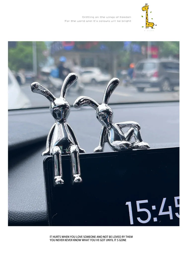 زينة داخلية على شكل أرنب