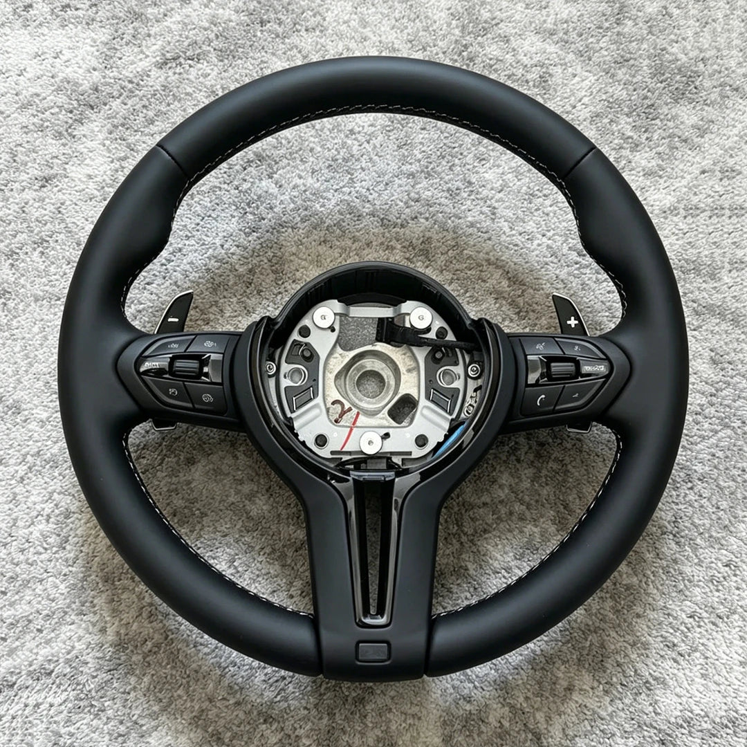 مقود رياضي M Sport لبي إم دبليو – مناسب لسلسلة F وE وX (M3 / M5 / F30 / F10 / X5 وغيرها)