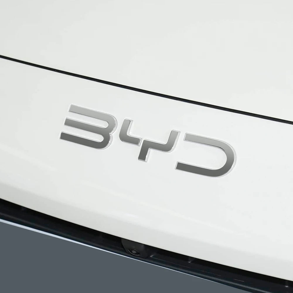 شعارات أمامية وخلفية لـ BYD