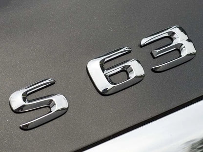 شعار S63 كروم ثلاثي الأبعاد