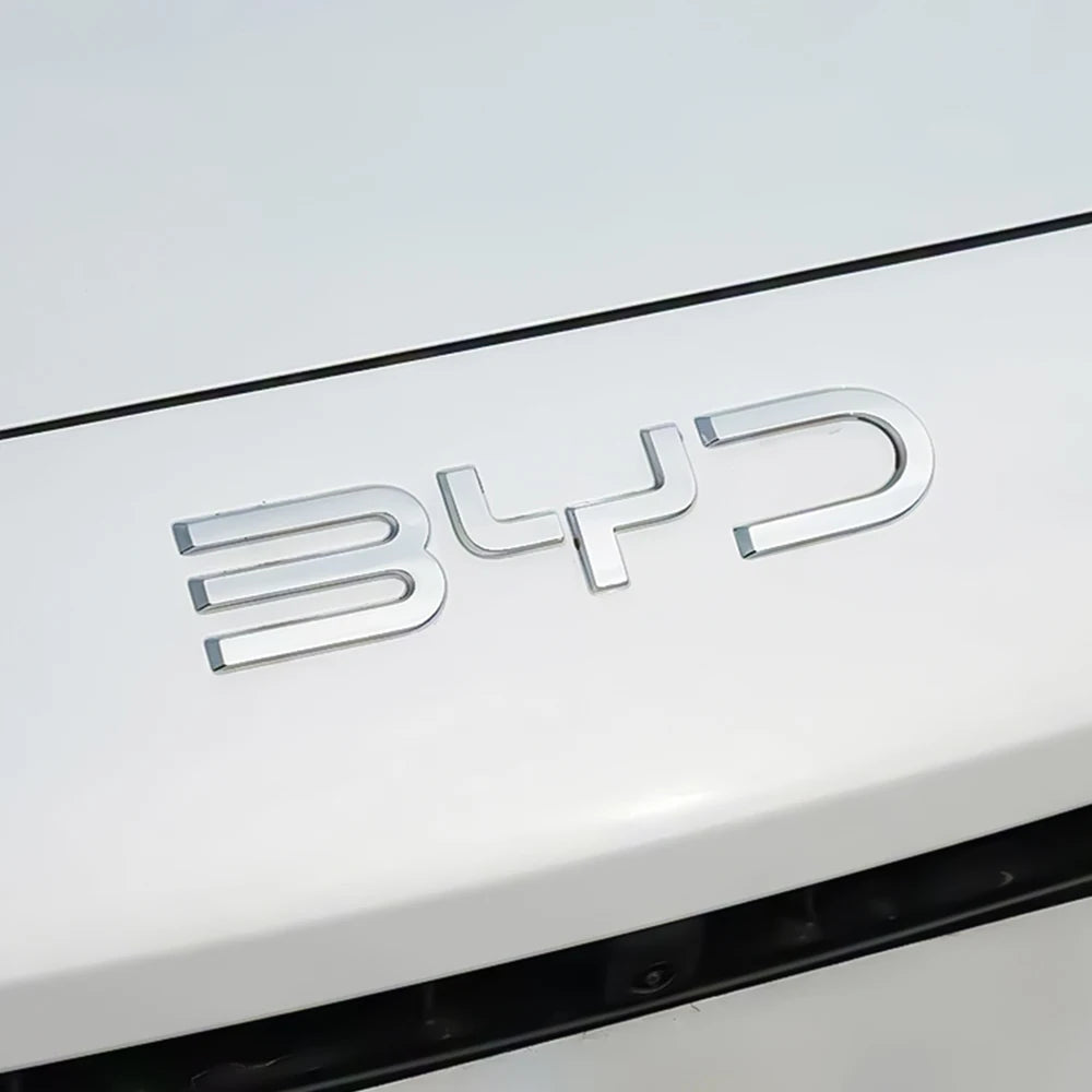 شعارات أمامية وخلفية لـ BYD