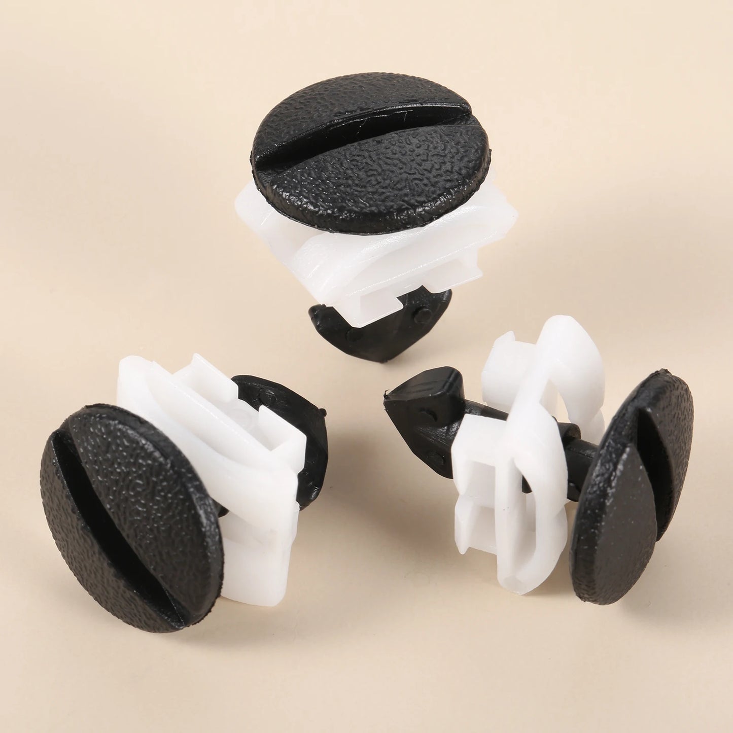 4Pcs For Land Range Rover Sport Discovery 3 4 LR2 LR3 LR4 Freelander 2 Rear Bumper Turn Lock Twist Clips Tow Eye Cover Retainers
